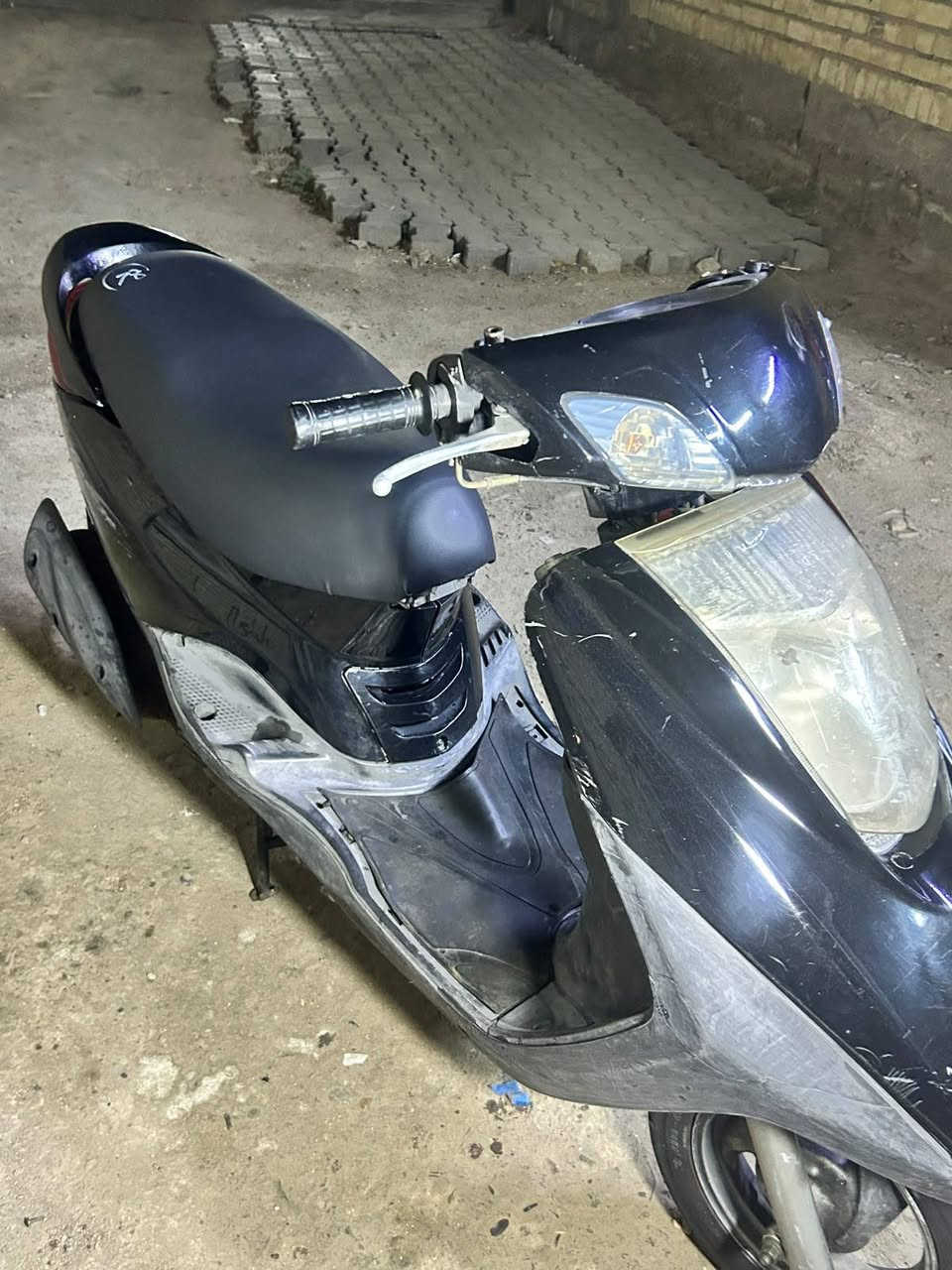 بريز درجة مكفولة سلف وكابريتر بلادي
كهربائيات شغالة طسة حلوه محرك ما مفتوح بس صوت خفيف بالصالنصة مال كعكة صوت خفيف كلش سعر 550 وبيه مجال مكاني بغداد نهاية حي اور ***********
