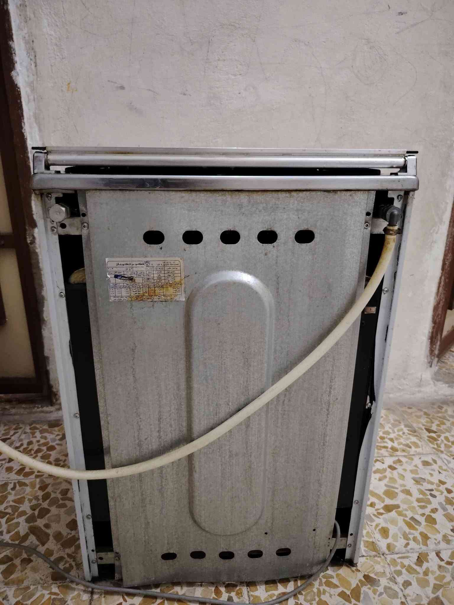 🔥 طباخ تكنو 4 عيون للبيع 🔥

✨ استخدام شهرين فقط وحالة نظيفة جدًا
🔥 كلشي شغال بدون أي خلل
🍳 4 عيون تعمل بكفاءة
🔥 الفرن يشتغل بنفس الوقت مع العيون
⚡ نظام خطين
🧼 نظافة ممتازة وحالة شبه جديدة

💰 السعر 225وبي مجال بصيط 🫰
📍 الموصل
📞 للاستفسار: ***********

🚨 طباخ مرتب ونظيف، جاهز للاستخدام مباشرة
مكلف بل نشر العنوان باب جديد قرب مدرسة الرافدين
