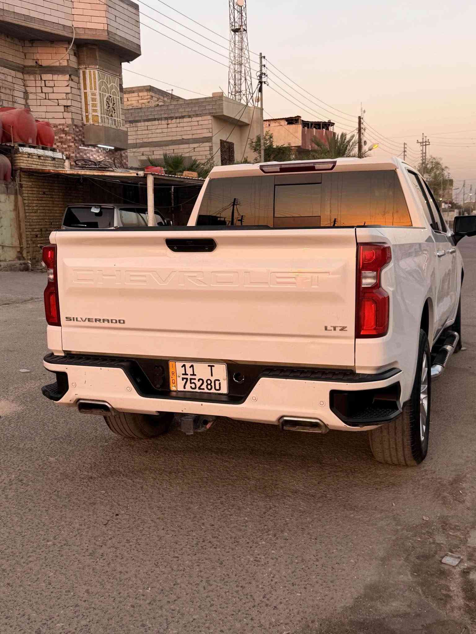 سلفرادو • ٨ سلندر • ١٠٥٠٠٠ كم