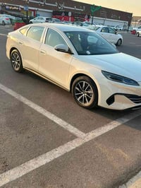 byd ٦ سيل سنة ٢٥ ماشية ٢٠٠٠ أخ زيرو مكفولة السعر ٢٦ مليون قليل المجال ...