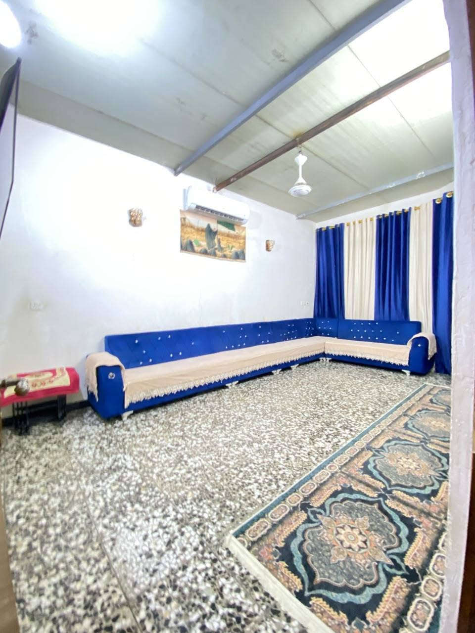 ياالله
دار للبيع تجاوز
مساحة 300 متر
غرفتين نوم
استقبال
مطبخ + صاله كبير
حمام + تواليت
ترك خلفي
خلف سيد هاشم وقرب مدرسة ندى الصباح وثانوية درة بغداد👍
للتواصل ***********
