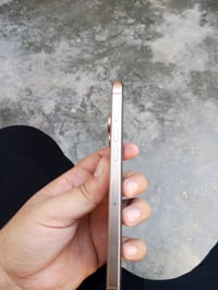 شباب  ايفون 16برو ماكس الجهاز نضيف مثل ماواضح كدامك مبدل شاشه اصليه 3 ...