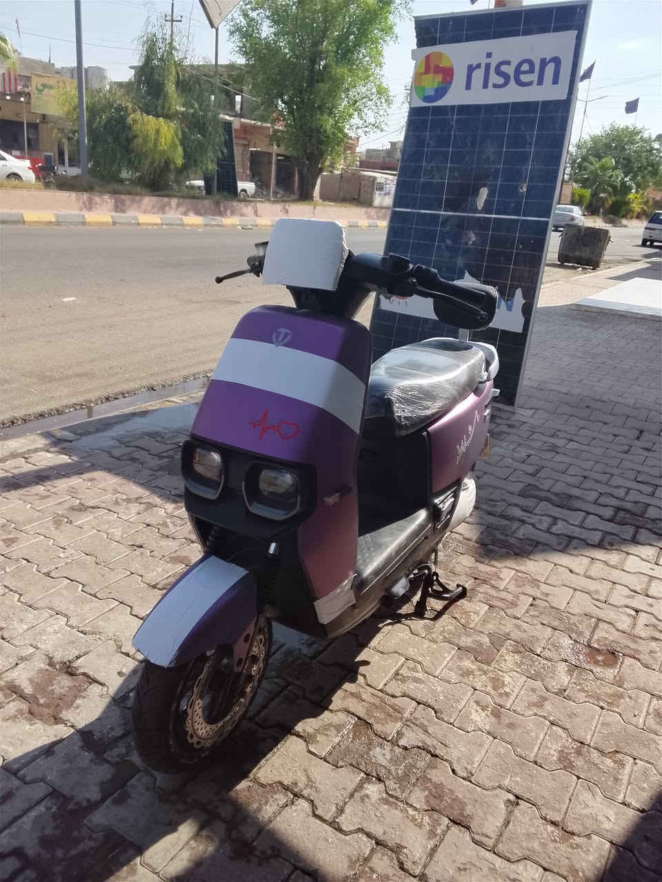 شحن ريان ام عيون 
لبيع 6 بطاريه شرط 
سعره 500 وبي مجال 
***********
