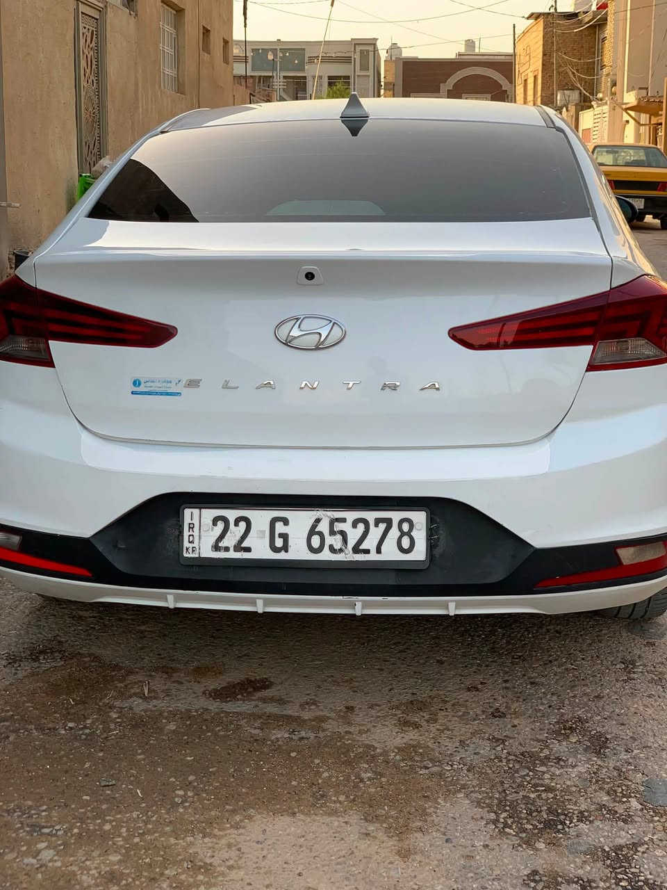النترا 20 امريكي بيها اربع قطع صبغ بدون داخل سياره بيها منضومه غاز جاهزه كير اي تي مكينه 2000 دوش مكفوله كير مكينه تبريد حداديه سياره جاهزه كلشي ماعايزه سعرها 118 وبيها مجال مكاني نجف   ***********
