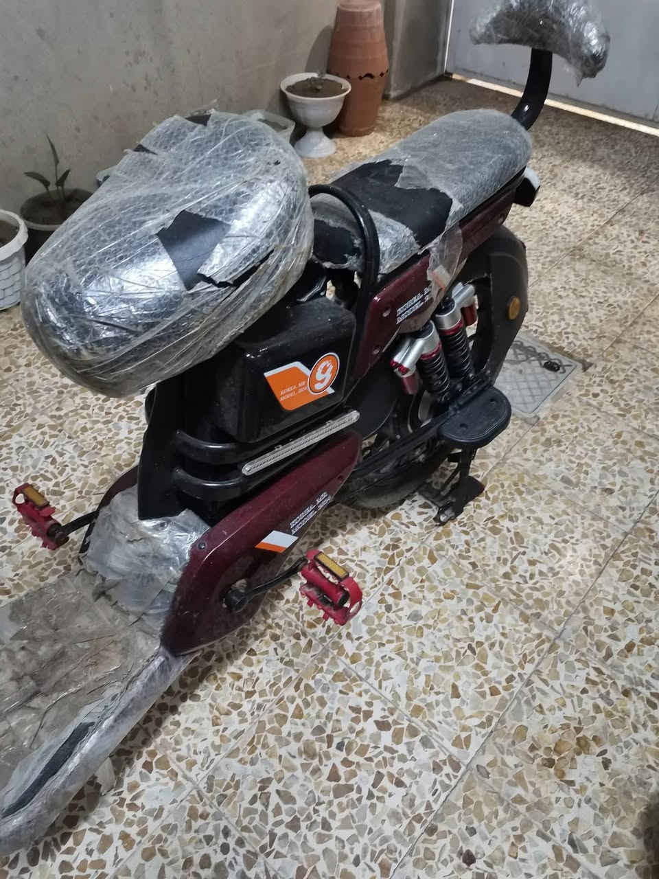 ماطور حجم 25
نظافه 90بلميه شغال بلكامل بس يعوزو بطاريات عدد 2
السعر 180المكان موصل حي سومر
الاستفسار على هذا الرقم ***********+وتس
