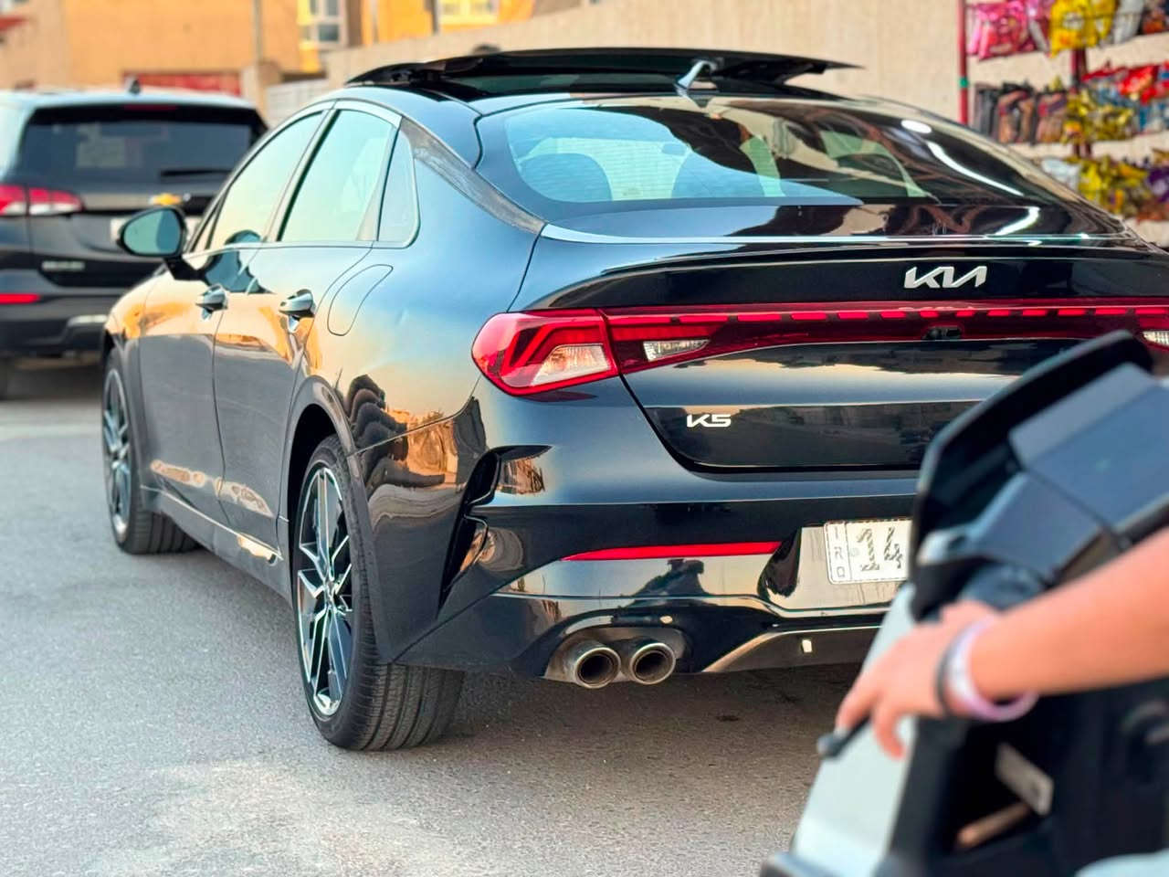 كيــا(K5)(Gtline)موديـ2024ـل 
رقم بصرة باسمي وارد امريكي gt فول كلش للاخير محرك 2500 تيربو رقم الشاصي موجود  بالصور  الضرر بنيد جاملغات أمامي  نفسهن راجعات  الباقي سليم ومكفول السعر 145 مجال بسيط لشراي مكاني البصرة  رقمي ***********
