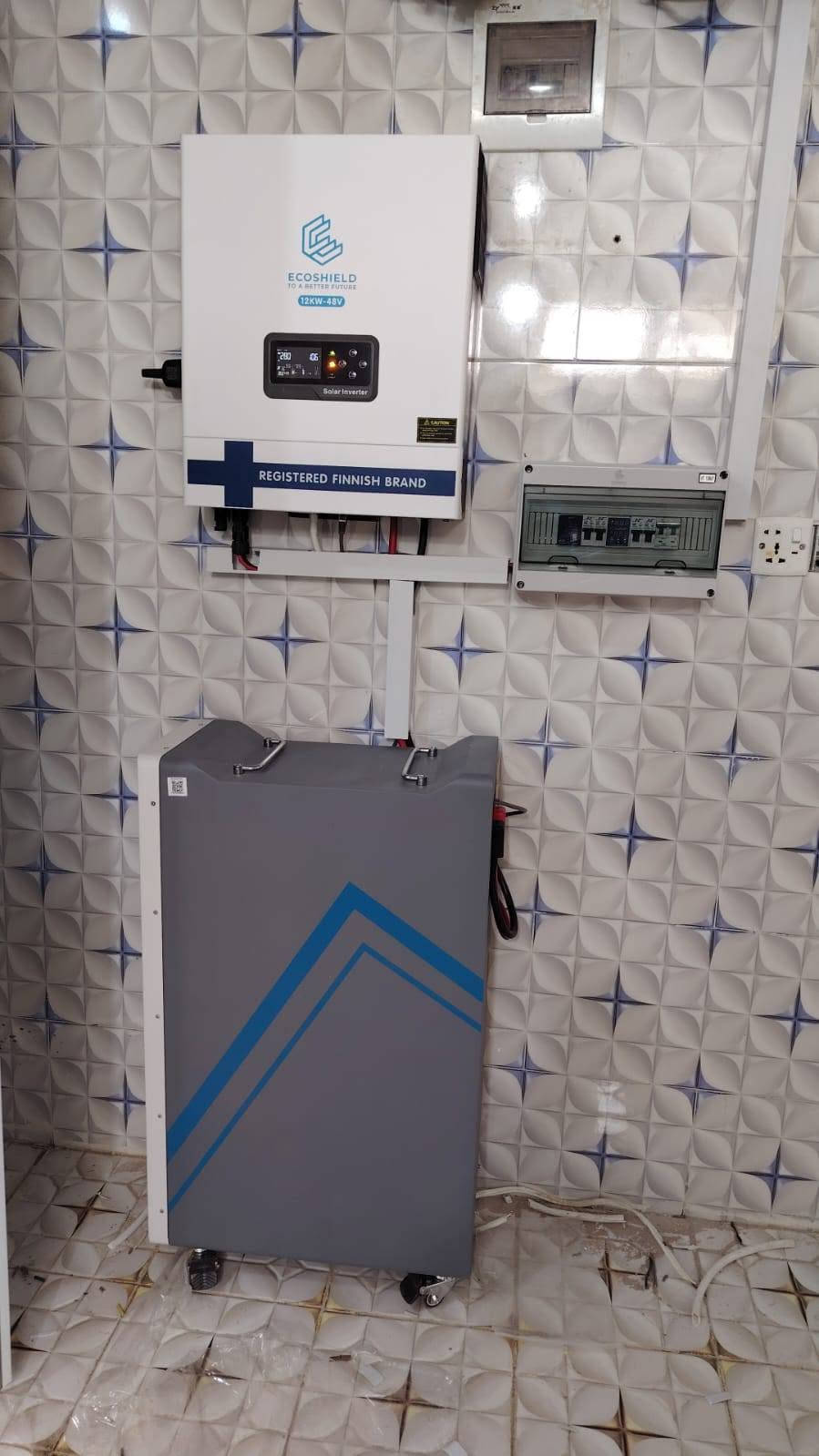 ⚡ طاقة نظيفة.. مستقبل أفضل

بفضل الله تم تنصيب منضومة طاقة شمسية متكاملة من شركة ايكوشيلد الفلندية في قرية اصبيح لدى الاخ حجي احمد الحجي حسين 

حلول الطاقة الشمسية المتكاملة من ECOSHIELD

🇫🇮 شركة فنلندية
🇪🇺 منتجات أوروبية

🔹 مكونات المنظومة
✅ إنفيرتر  12kW - 48V
✅ بطارية ليثيوم 16.07kWh - 48V
✅ الواح 710 واط وجهين
✅ كابلات وملحقات أصلية

⭐ المميزات
✔ كفاءة عالية وأداء موثوق
✔ تشغيل الأحمال الأساسية بكفاءة
✔ توفير في استهلاك الكهرباء
✔ نظام حماية وإدارة ذكي (BMS)
✔ عمر افتراضي طويل وضمان حقيقي
✔ خدمة فنية ودعم مستمر

📍 العنوان: الزاب - النميصة - الشارع العام
مجاور مدرسة إبراهيم عليه السلام

 هاتف 📞 *********** ///*********** 
مكتب اليمان للكهربائيات والرافعات الإلكترونية

نص مكتوب في الصور:
- HONOR X9c