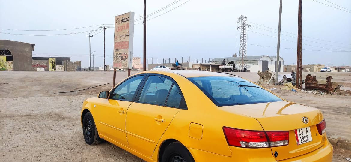 السلام عليكم
 البيع سوناتا 2008وارد كوري خط واحد بانزين فقط
كيرعادي رقم ميسان دولي باسمي مكفوله من الضربه والعيب الشرعي جاهزه من الطول الطول مال جناي ماتخسر عليه ربع  مكينه 2000دوش جديده تبريد ثلج حداديه تخم تأير كهربائيات كامله سياره جاهزه السعر75وبيه مجال مكان ناصريه سوق الشيوخ اللا ستفسارالاتصال على الرقم *********** رجائن مكلف بن نشر
