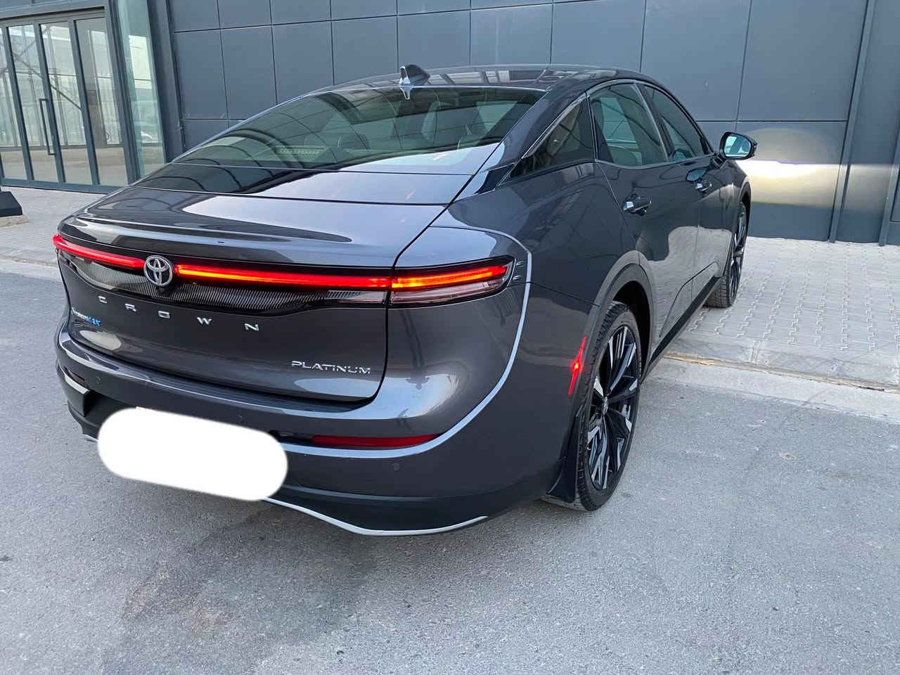 Toyota crown tourbo v4 hybrid max platinum 2024 ***********
ڕەنگ نەوتی . مواسەفات فول فول . بەسمە . پانۆراما . کوشن سارد و گەرم .کوشنی دواوە گەرم .  5 کامێرا . ڕادری پێش و دوا لاتەنیشت . خەتی جادە . ئۆتۆپارک . کوشن خەزن . داتاشۆ . سەماعە jbl . زۆر مواسەفاتی تر تەنها بۆنید بۆیاخە ناوی نەگرتوە  . 3 مانگ کاتی لەگەڵا سعری 240 $$ السليمانية, العراق
