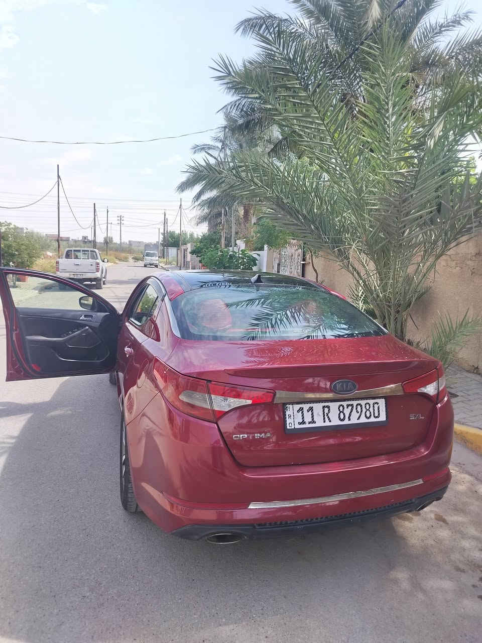 سلام عليكم من رخصه الادمن....
اوبتما 2012 وارد أمريكي فول لمتد SXL حادثها جامرلغ خلفي يمين وبالعراق جامرلغ خلفي ايسر وصبغت البابين الخلفيات كلير..... بجم كبس.... مكينه تيربو لاتنقيص ولا تبخير معلايه كاز كيت علمود الادفانز.....
سعرها 92 وبيها مجال شي قليل مكاني ديالى بعقوبة
