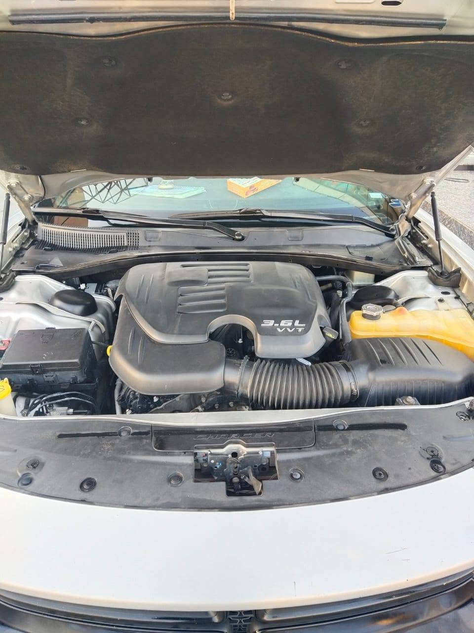 موديل ٢٠١٩ فئة sxt plus فول مواصفات اللون سلفر رقم بغداد الإنكليزي بأسمي كفاله عامه حادثها فقط دعامية /رقم الشاصي موجود بالصور بيها رصعتين خفيفات 

مواصفات السيارة 
داخل جلد بلاد 
شاشه كار بلي 
حساسات خلفيه 
كشتنات خزن ميموري 
تبريد كشنات وتدفئة 
ستيرن تدفئة 
ومواصفات plus معروفة
السعر 220 وبيها مجال 
رقم الهاتف 
***********
