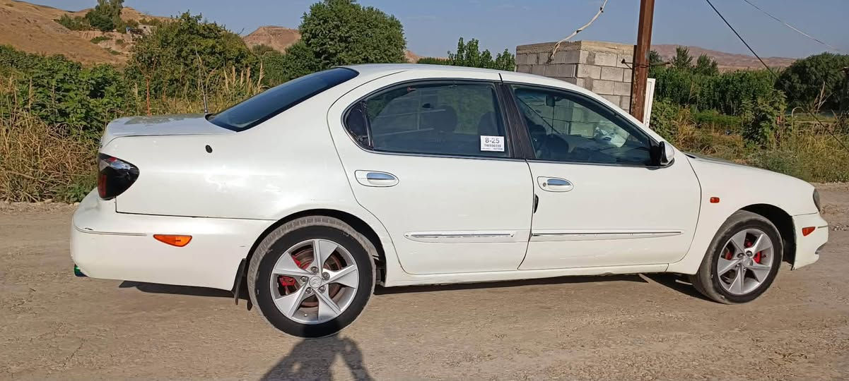 نیسان ماگزیما2002
سێ پارچەی بۆیاغە
گێڕو مەکینەو تەبریت بەشەرت
سەنەوی بەسەر نەچوە
*********** كويسينجاك, أربيل
