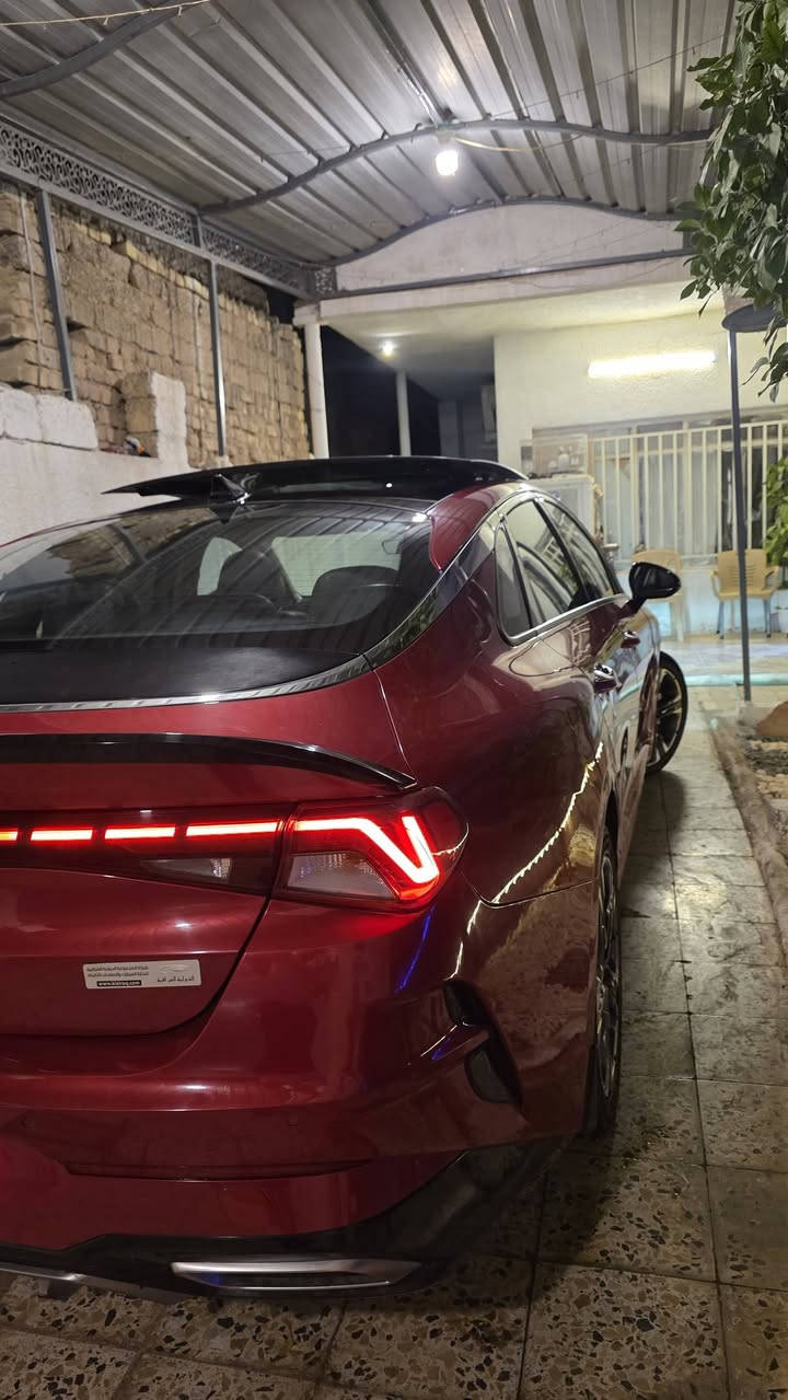 السلام عليكم
k5 خليجي شركه  الدوليه  موديل 2021 محرك 2000 دوش 
#السعر مناسب اتصل وتدلل 
مكفوله من الصبغ 
موصفات فول 
بنوراماا طكتين
حساس امامي + خلفي 
لد امامي + خلفي
بصمه 
كامره دواره
يدات نيكل بلاديه
تبريد لمس منفصل 
حساس فتح صندوق عند الاقتراب 
اريل نفكيشن 
لايت زنون بلادي + بروجتكر زنون 
ويل كب رياضي
سبير مانازل ماشيه 74 
وهواي موصفات بيهاا 
#رقم بغداد ب اسمي هزه وسنويه وارقام كله جديد #للتصال 
***********
