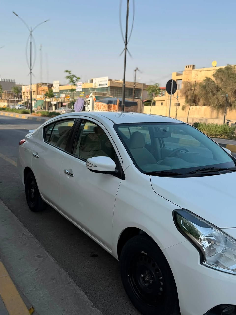 سلام عليكم نيسان 2024 صني  (مصري)
ماشيه 42
بدون صبغ بدون بارد
موصفات اربع جامات كهرب
قطعتين تبريد 
سعرها 119وبيها مجال جدا بسيط
***********
***********
مكانها موصل
