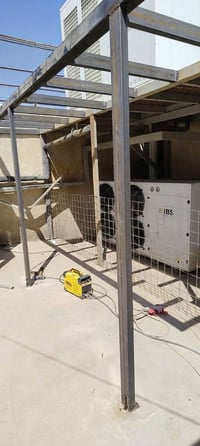 حداد متجول حسب الطلب جميع أعمال الحدادة تصليحات عامة 07739160957