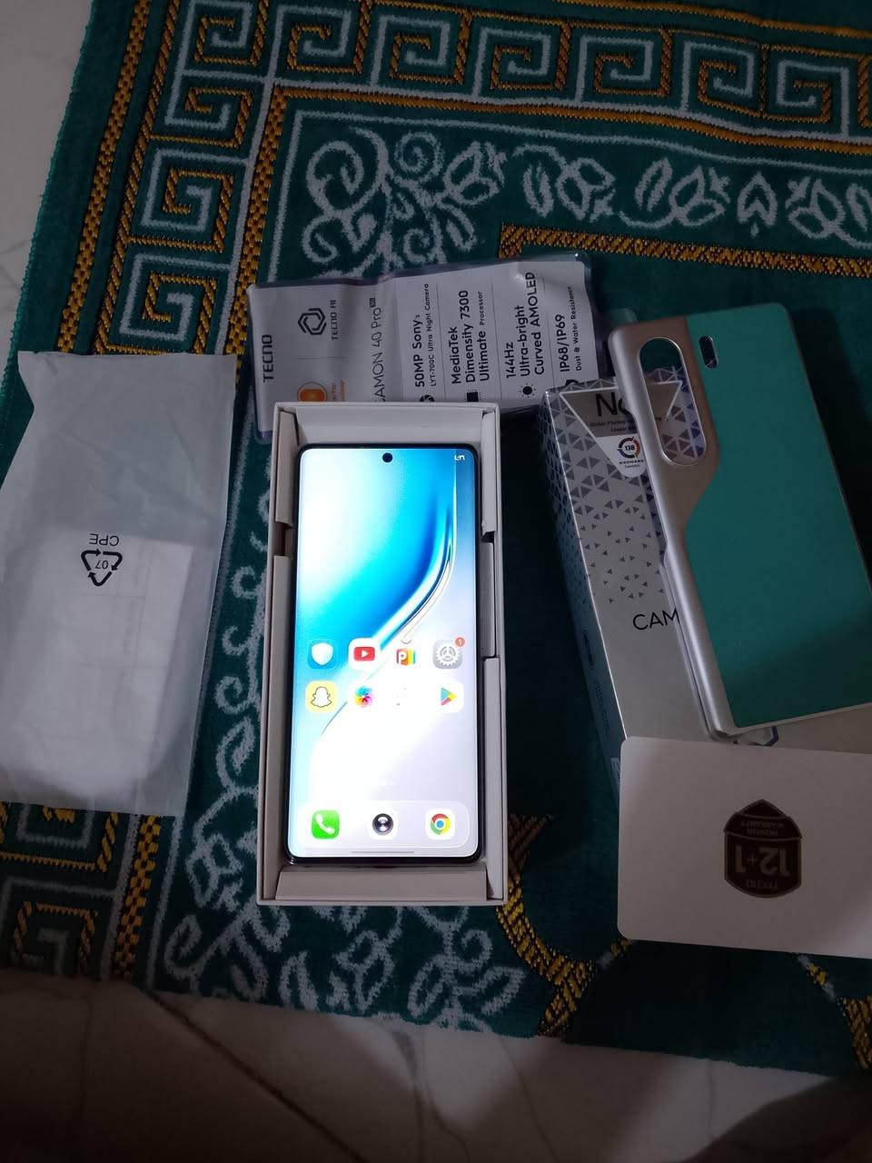 لبيع تكنو كمن ٤٠ برو فافجي قراضه كامله رايده 400بي مجال لطيبين ***********
