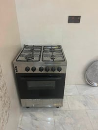 طباخ فريش نظيف.    سعر 110     07735365529