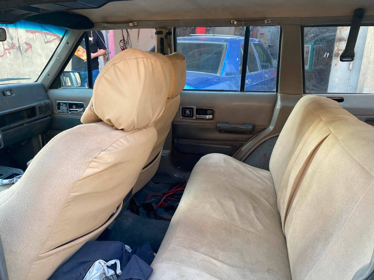 سلامو عليكوم jeep1991سنويه رقم كولجديد بسمى تحويل موباشر بيه بطاق بنزين سياره جاهز سعر٤٨بيه مجال قليل ***********. ***********
