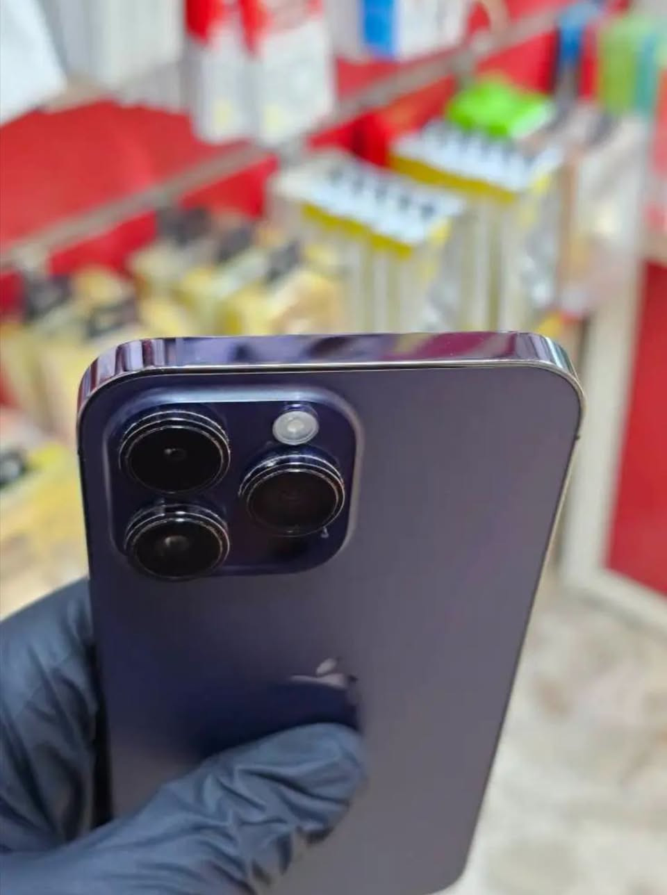سلام عليكم
ايفون 14برو ماكس 
ذاكره 256 
سعر 780 الف فقط كفاله جهاز

***********
