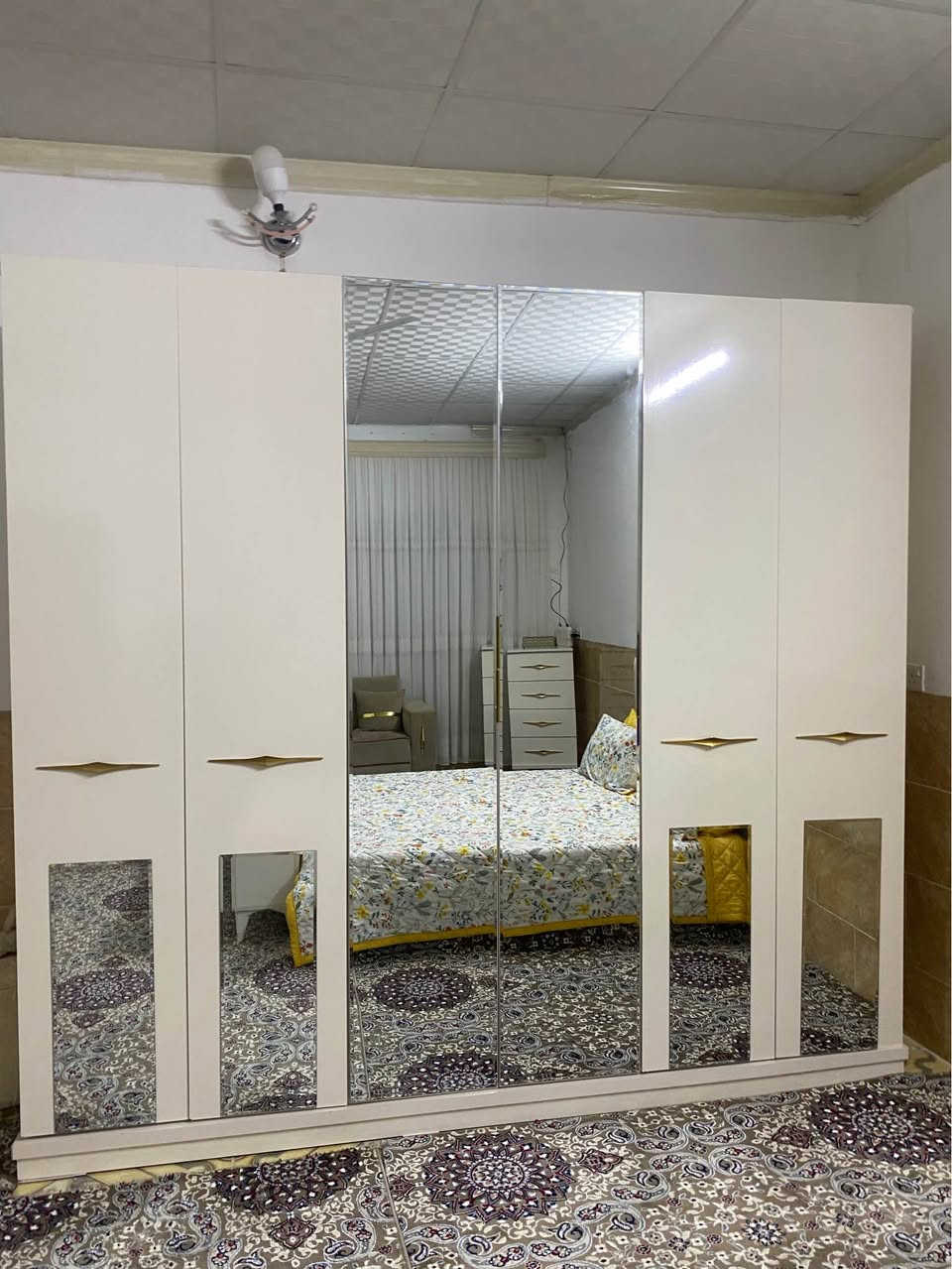 ٥٥٠ هەزار و ماعامالە تاقمی تورکی ئەسل رەقەم
*********** السليمانية, العراق
