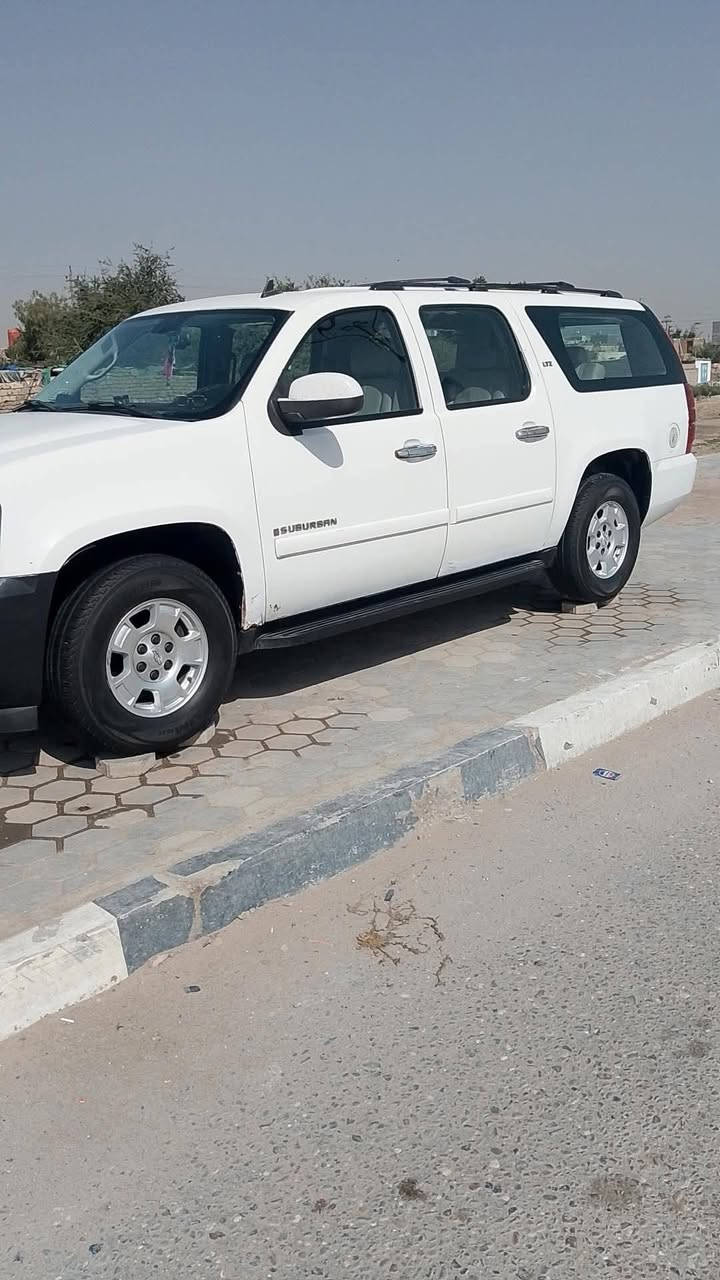 سلام عليكم ورحمة الله وبركاته اخواني سياره يوكن طويل للبيع مكفوله كفاله عامه من ضربه وصبغ خطهه نجف بصره اسعر ١٤٥ وبيهه مجال تبريد تتفئ تخم تاير حداده جديده رقمي *********** عنوان بصره
