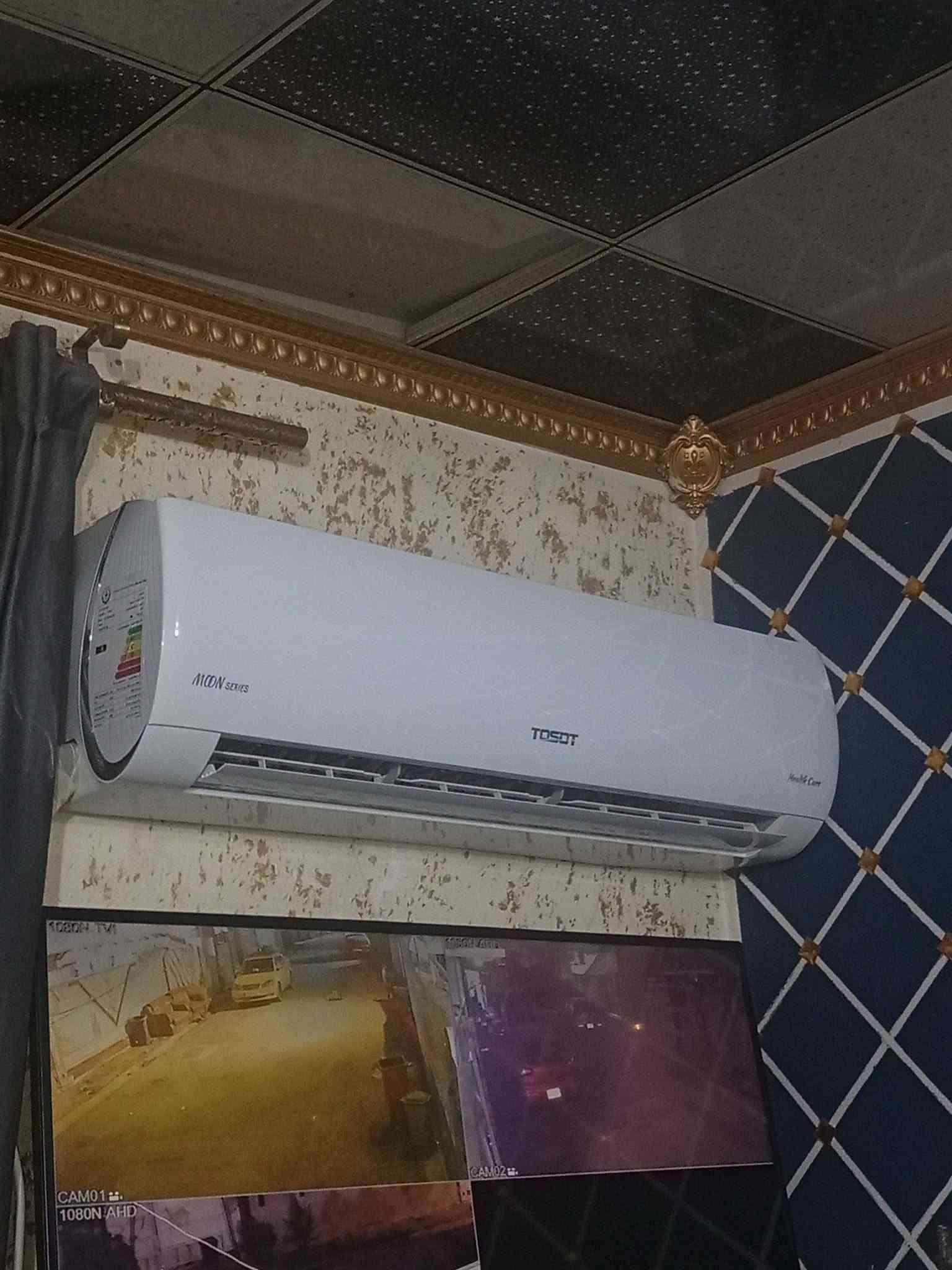 ورشه تبريد متنقله في بغداد 🌐 
لتنصيب وتركيب سبالت ❄️ وفتح سبالت ❄️ وغسل وتنظيف جميع انواع السبالت 💧
📍(نصلكم جميع مناطق بغداد 🌐) 
////////////////////////////////////////////////
♦️جزء من اعمال ورشتنه لهذا الاسبوع ♦️
1️⃣ تنصيب سبالت نوع توسوت TOSOT البلسان 2طن 3طن غاز 410R في منطقه المنصور/ ولبياع
2️⃣ تنصيب سبالت نوع (كري/ميديا/اوكس/LG/TCL) تحكم بالامبيريه 
3️⃣ فتح سبالت أخرى مع غسلهن عدد 3💧
✅ نصلكم جميع مناطق بغداد 🏠
✅ سرعه في إنجاز العمل مع ضمان 

⭕ للتواصل عبر الرقم:
📱*********** واتساب ✅ 
او مراسله الصفحه 📩

نص مكتوب في الصور:
- ***********