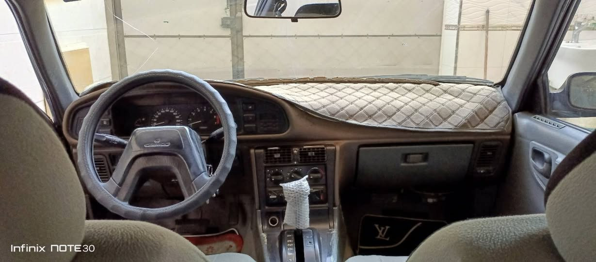 السلام عليكم 
دايو برنس عادي 
1993
محرك نظيف 
كير نظيف 
تبريد ثلج 
مسجل جديد 
راديتر جديد 
حداديه كامله للسيارة 
كهربائيات نظيفه 
دواخل جدد 
سويج سنتر لك 
فيت بم جديد 
طوافه جديده 
تانكي بانزين نظيف 
تحويل ثاني يوم 
رقم بغداد جديد الدولي 
السيارة نظيفة بمعنى الكلمة بل عافيه على الياخذها 
بغداد الرصافة 
سعرها 40 وبيها مجال بسيط 
***********
