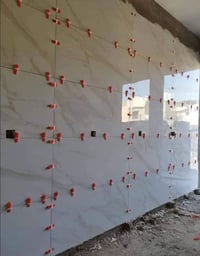 من رخصة الادمن خلفه سيراميك متفرغ حاليا شغل درجة اولى تواصل 0786304899...