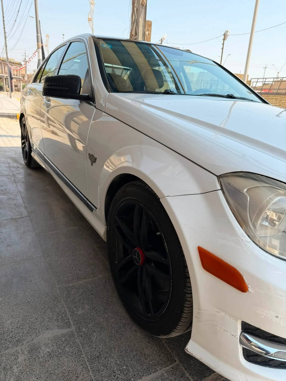 السلام عليكم
——————————

Mercedes-Benz C300 2013
…………………

للبيع مارسيدس C300 موديل 2013 رقم بغداد الجديد

السعر 125$ بيع مستعجل
مكان / ذي قار / سوق الشيوخ
ابو علي/‬ ‭***********‬

داخله تقرير مياه امطار شغاله من المزاد صوره جوه مال مزاد بيه صبغ جاملغ وبنيد نفس لون مبدل بدور ايرباك بدون دواخل 
فول مواصفات
1_ شاشة كاربلي
2_محرك +كير مكفولات #
3-تبريد قطعتين+ثلاجة
4_كروز سرعة
5_ داخل بيجي جديده *
6_مراية داخلية+جانبة عاكسة
7_ تحكم ستيرن #
8_مري شفط
9_انظمة قيادة +سبورت + طبيعي
10_انارة ترحيب • خارجية وداخلية *
11_شاشة اعطال
12 ستيرن كهرباء
13_ويل 17 بلادي +تخم تاير جديد •
14-سونار مرفق بل منشور
15-محرك 6 اسلندر cgi 
16-لايت زنون
