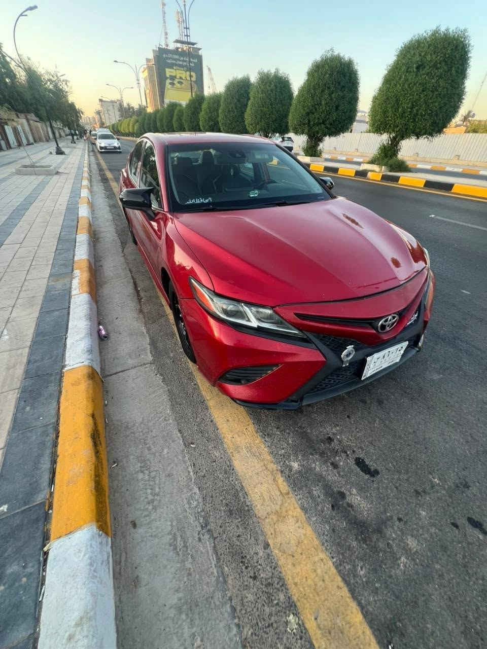 كامري 21  sE معوقين باقيله اقل السنه وكاله عامه عِنـ.̷̷̸̷̐ـديّ
وابوالسنويه موجود 
لبيع
***********

