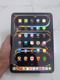آيباد 11 برو • M5 • ٢٥٦ جيجا','بطارية ١٠٠٪