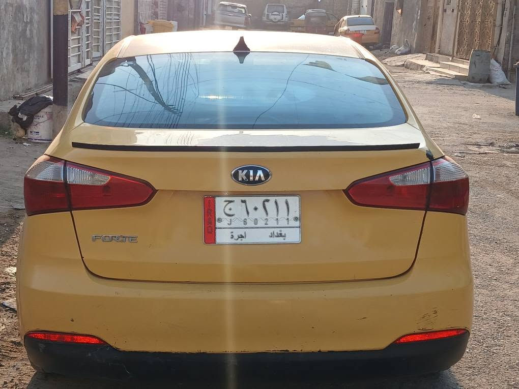 كيا فورتي ٢٠١٥ وارد امريكي بيهه جاملغ مبدل بدون دواخل مكينه ١٨٠٠ دوش سعر ٧٨ مكان سياراه بغداد *********** بغداد, العراق
