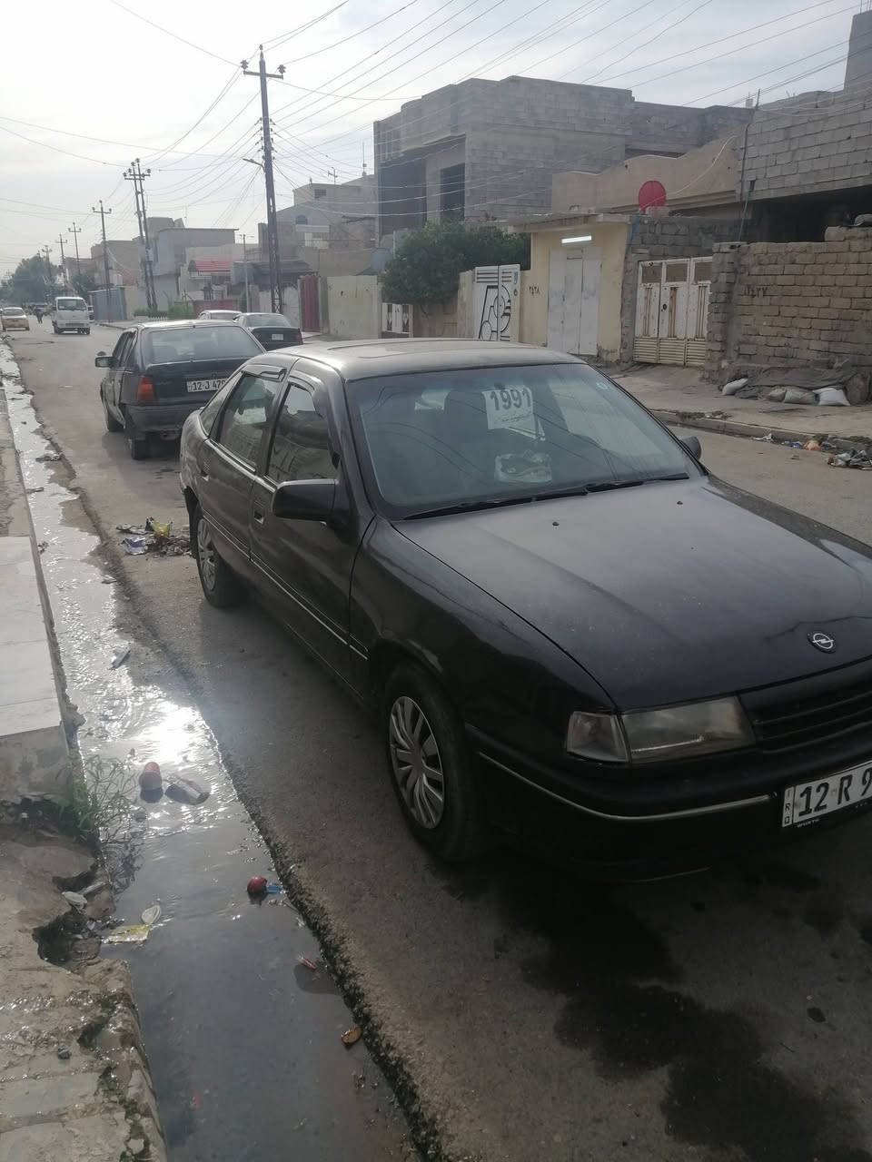 فكترا • ١٩٩٠ • بنزين