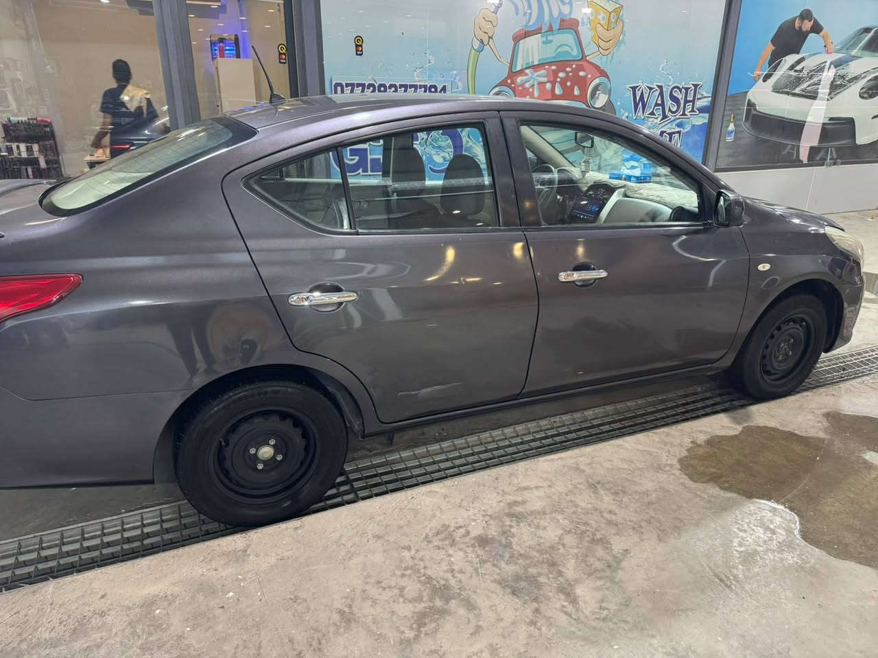 السلام عليكم اخوان سني هندي موديل ٢٠٢٠ ماشي ٧٠ الف
كفاله عامه عده طخه بسيطه نص شبر السعر ١٠٣ ومجال بسيط حك الجيه 
تفاصيل اكثر ***********
