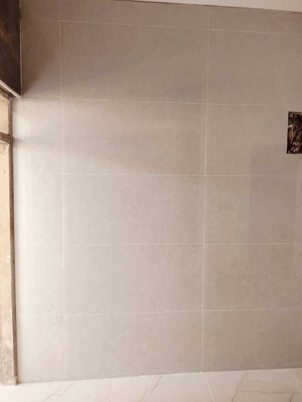 سلام عليكم خلفه سيرميك متفرع شغل درجة اولى ***********وتساب
