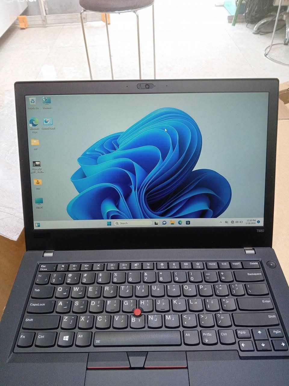 🔹 المعالجIntel Core i5-7200
🔹 الجيل: السابع
🔹 الرام: 8 DDR4، قابلة للترقية حتى 32GB
🔹 هارد 256 SSD
🔹 الشاشة: 14 إنچ
🔹 الدقة: 1366×768 أو Full HD 1920×1080
🔹 كرت الشاشة: Intel HD Graphics 620 مدمج مع المعالج 
🔹 لابتوب للبرمجة والامن السيبراني والبرامج الهندسية والگيمنك 
***********
واتساب
