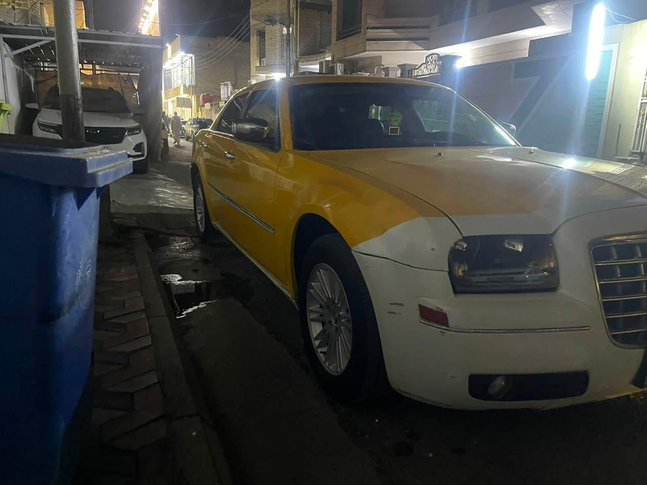 كرايسلر اوباما 10 اصل سيارة جاهزة كير مكينة حدادية منضومة تبريد كاملة  خط وبحث جديد  منضومة غاز خط عمارة بغداد حادث جملغ وباب شواصي كفالة مكان السيارة ميسان سعر 105 وبيهة مجال ***********
