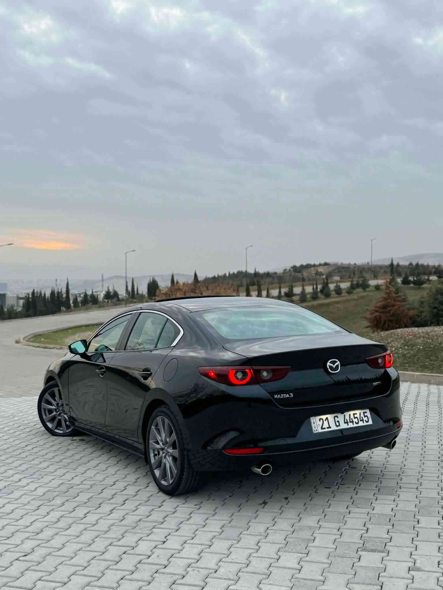 مازدای ٣ مۆدێل ٢٠٢٤ مەکینە ٢.٥ بێ تۆربۆ بێ دەبڵ ئەکسل  مەرخوب 
فول مواسەفات
جڵد سڵاید هیتەر ڕادار خەتی جادە ئۆتۆ هۆلد برێک بەسمە  کوشن کارەباو خەزن مۆدی سپۆرت کارپلەی و زۆر مواسەفاتی تر
سەنەوی تازە تایەی تازە گێرو مەکینەو تەبریت کارەبای تەقەوڕەقە هەموی بە شەرت یەک دینار مەسروفی تیا نیە  دوو پارچەو پەڵەیە بۆیاخە  بێ ناو گرتن بە شەرت ڕەسمی حادیسەی ناهێنێ

*********** viber u whatsapp   
 ١٣٧ معامەلە شمشمل, السليمانية
