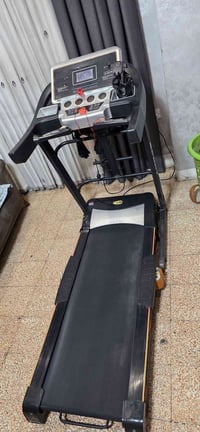 ماطور جبلي • شاشة لمس • يحمل أوزان