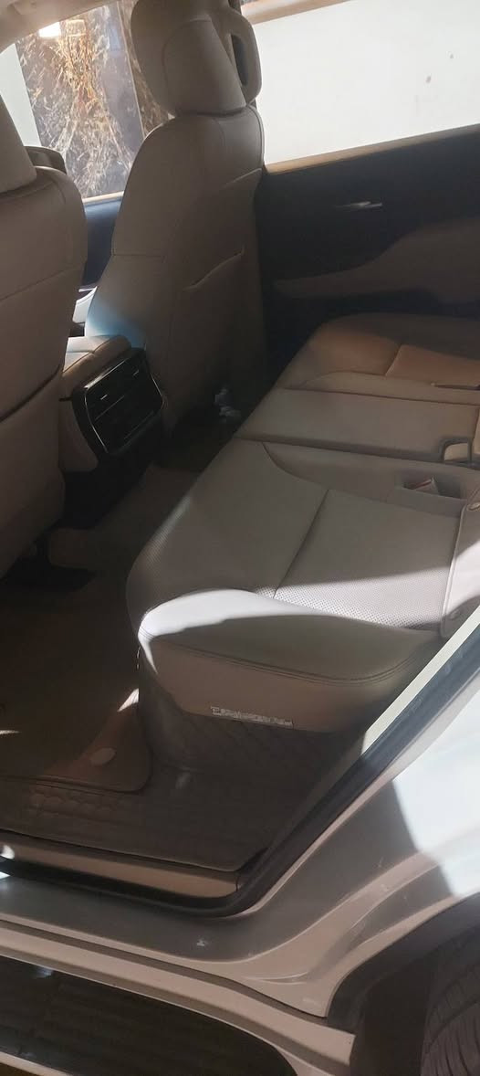 لاندكروز ساز 2022 تطبيق 
ماشية ٧٦ الف كفاله من الصبغ والتبديل والبارد مابيها اي نقص
السعر 620 وبيها مجال 

الديوانية 

*********** براء  اتصال او  واتس اب
