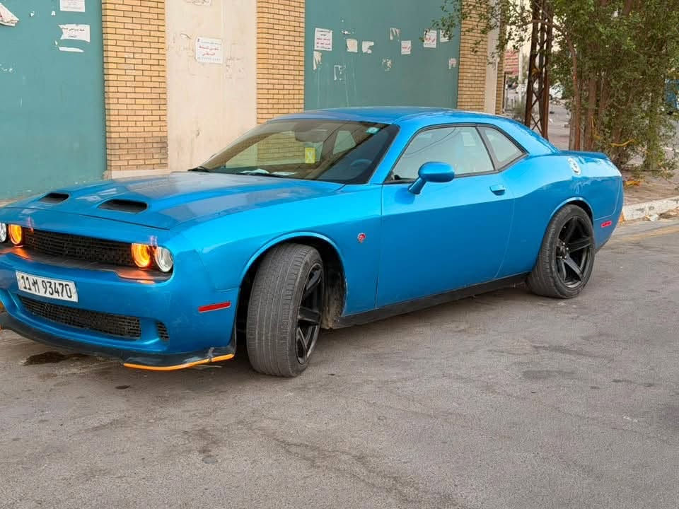 دوج جالنجر 2019 لون مميز 
اكزوز  رياضي حلو مو مزعج 
 3600 sxt
بيع او مراوس شعندك تعال خاص او واتساب 

شباب السياره مابيهه نقص تراي زيرو 
تصليح درجه اولى 
صدر امامي خلفي كااامل مبدل جديد 

السعر ١٤٥ وبيهه مجال للشراي 

رقم بغداد انكليزي بأسمي هزه وسنويه جديد تحويل مباشر  
حادثها  بنيد وجاملغين امامي يعني الحادث ٣ قطع الباقي بدون صبغ 
داخل جلد  
وياله نجمه خسفه قويه توسايز
مكينه وكير كفاله 
ماشيه ٧١ الف 
منضومة المي كلها جديده 
شاشهsxt العاديه 
تبريد جاهزه للاخير السياره اي نقص مابيها

واتساب او اتصال متواجد 

‭***********‬
