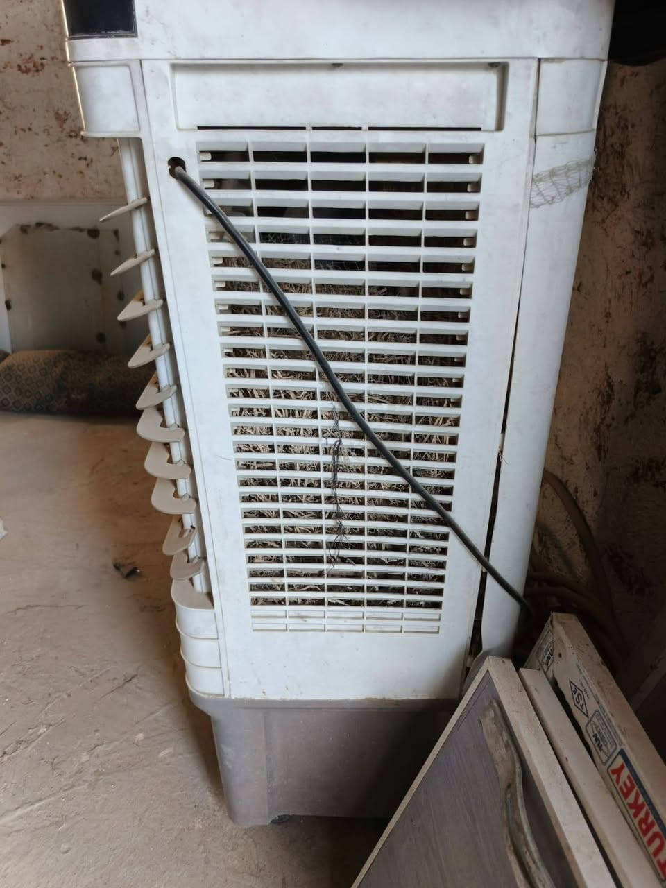 (مبرده + كنفيره صغيره) للبيع كاملات بدون نقص وشغالات بس عوزهن تنضيف ثنينهن سعرهن ١٠٠ الف دينار مابيع وحده  الثنين شلع ب١٠٠ اني مكلف بنشر هاذه رقم صاحبهن ***********
عنوان الغزالية 
(مبرده + كنفيره صغيره) للبيع كاملات بدون نقص وشغالات بس عوزهن تنضيف ثنينهن سعرهن ١٠٠ الف دينار مابيع وحده  الثنين شلع ب١٠٠ اني مكلف بنشر هاذه رقم صاحبهن ***********
