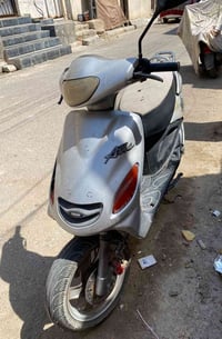 ايرو • كهربائيات • ١٧٥