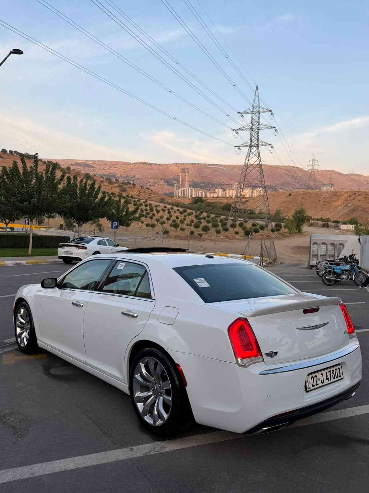 HEMI V8 • بلاتينيوم • ٢٠١٧