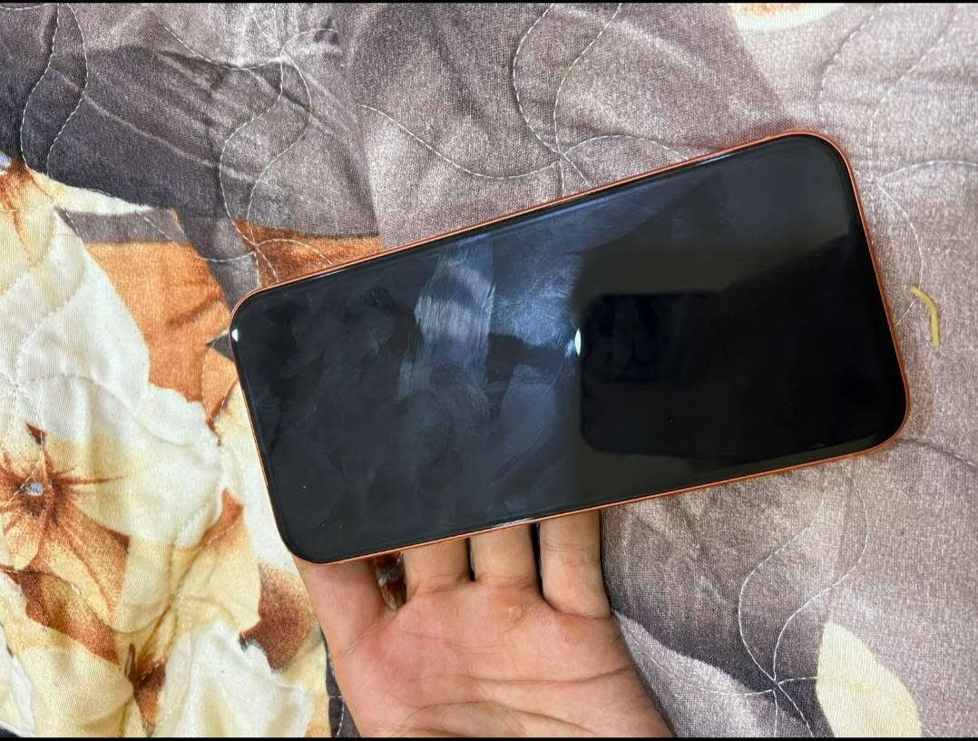 سلام عليكم

ايفون 17برو ماكس الون البرتغالي ذاكره 256 شريحه الكترونيه بطاريه 97 جهاز نظيف جهاز مكفول
رقم الهاتف ***********
عنوان البصره المطيحه
