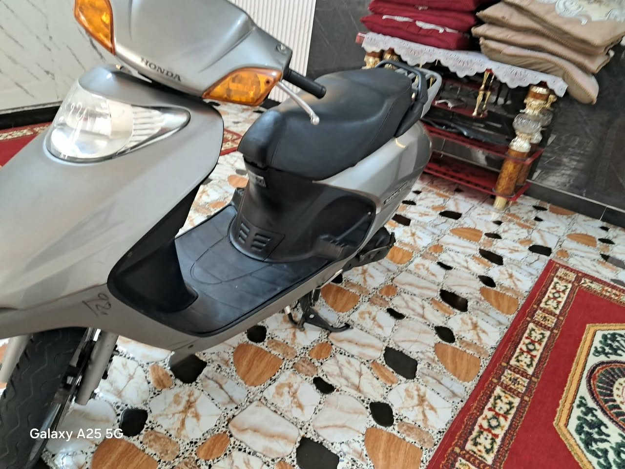 سبيسي • ياباني • مكفوله