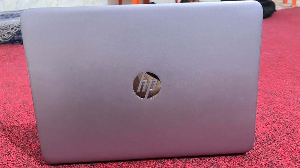 HP EliteBook 840 G3 • i5-6300U • شاشة لمس