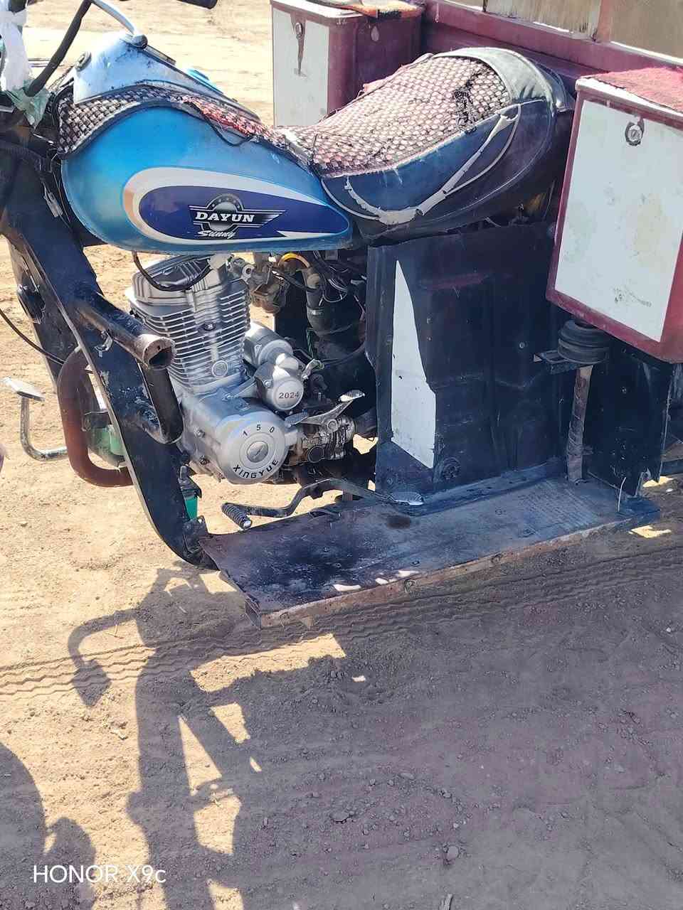 عمي هاذه الفحل لبيع موديل 16مـحرگ 24 آتصل***********
