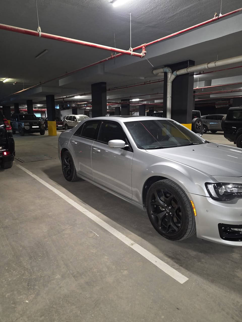 For Sale Obama - Chrysler C300 S s
موديل 2022
وارد كندي
اللون: رصاصي
الممشى: 57,000 ميل فقط
رقم سليمانية
الموقع: بغداد – المنصور

المواصفات:

- محرك V6
- فئة S
- بانوراما 
- غرفة جلد اسود
- حساسات أمامية وخلفية
- شفتات ستيرن
- نقطة عمياء
- السيارة مستخدمة بعناية وحالتها العامة جيدة جدا

السيارة كلين تايتل بدون صبغ او تعديل باي شكل

للاستفسار والتواصل:
***********

السعر 🟩 33,500 دولار
