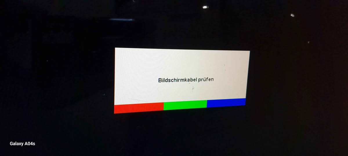 للبيع شاشة LCD حجم  20  نوع HP  شغال كما موضح بالصور 
للكمبيوتر وللكاميرات. يحتوي على مخرج للصوت .
السعر. 25 الف 
موبايل *********** كركوك كركوك, العراق
